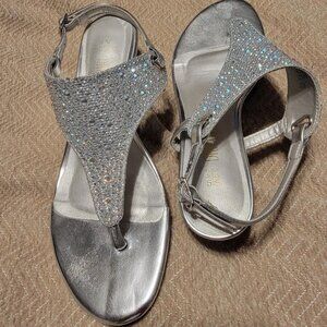 Dream Pairs Low Wedge Dress Sandals Size 6 Gently loved